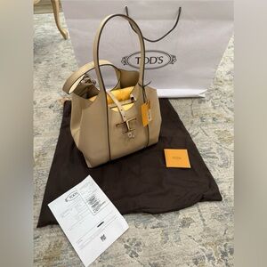 Tod’s Timeless medium tote bag